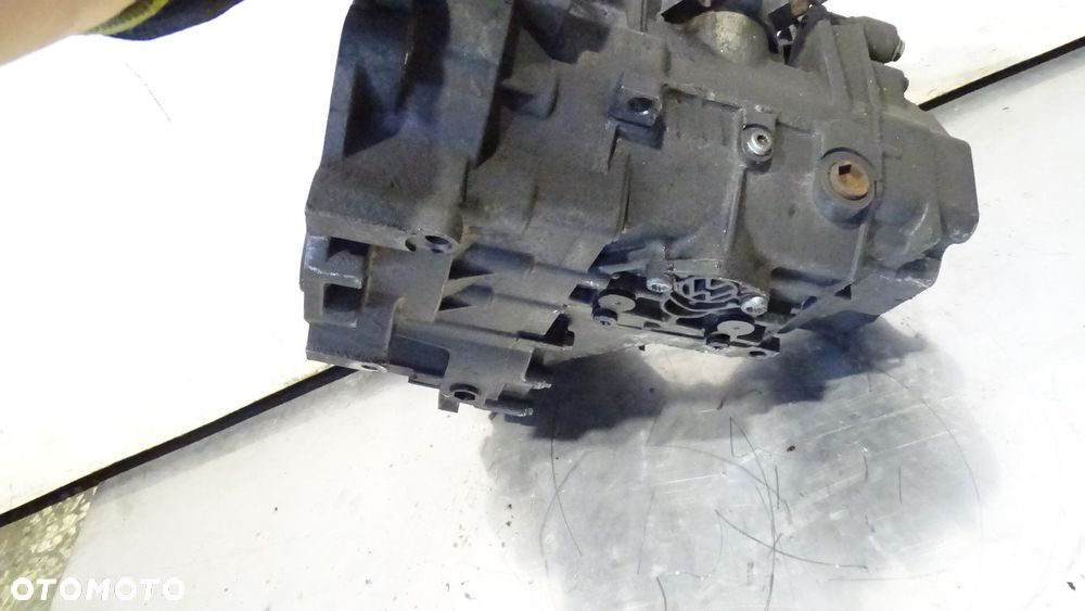 SKRZYNIA BIEGÓW JXP VOLKSWAGEN GOLF V PLUS CROSS - 10