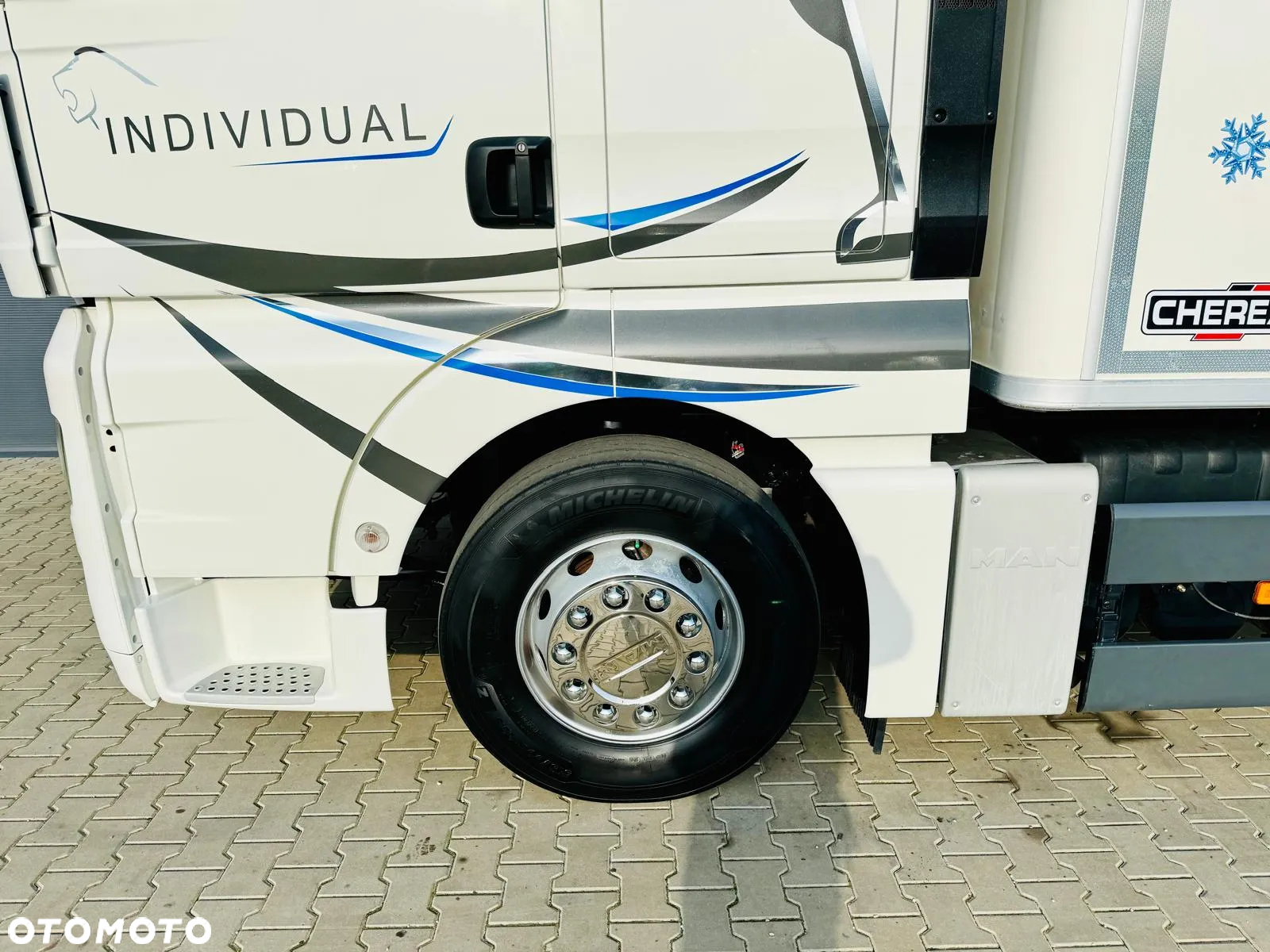 MAN TGX 26.440 // chłodnia // E5 // 6x2 // kabina XXL // winda DHOLLANDIA - 14