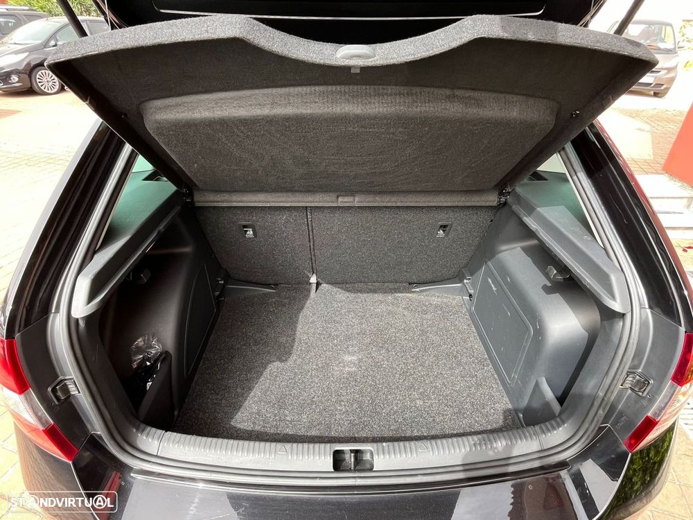 Skoda Rapid Spaceback - 9