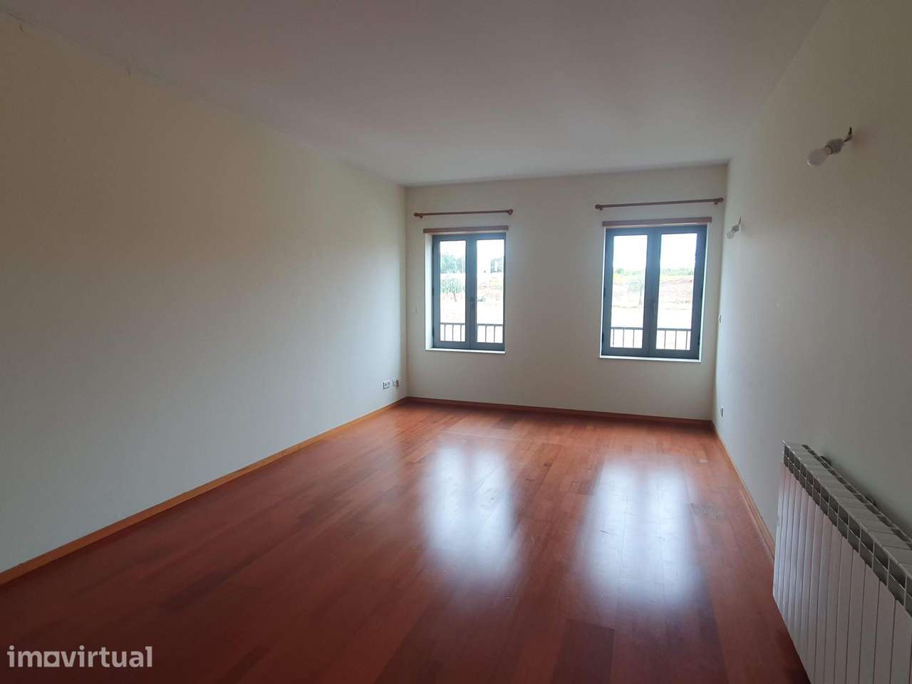 Apartamento T3 em Oliveira do Douro | Arrumo + Parqueamento - Grande imagem: 4/18