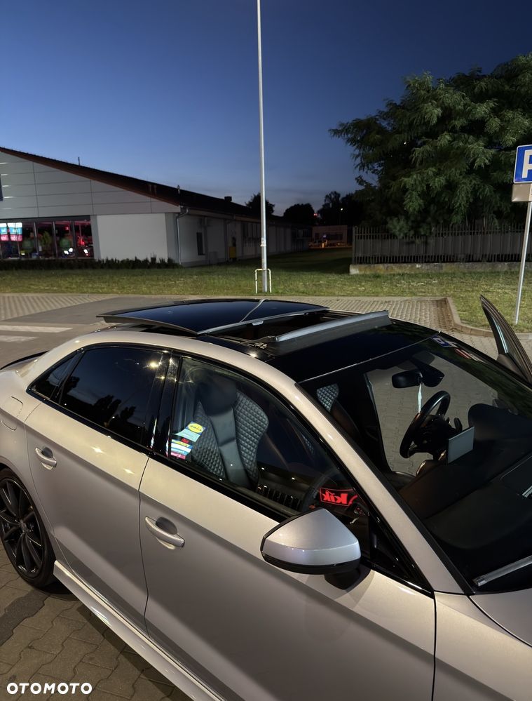 Audi S3 Limousine S tronic - 14