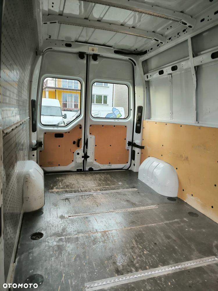 Renault Master - 12
