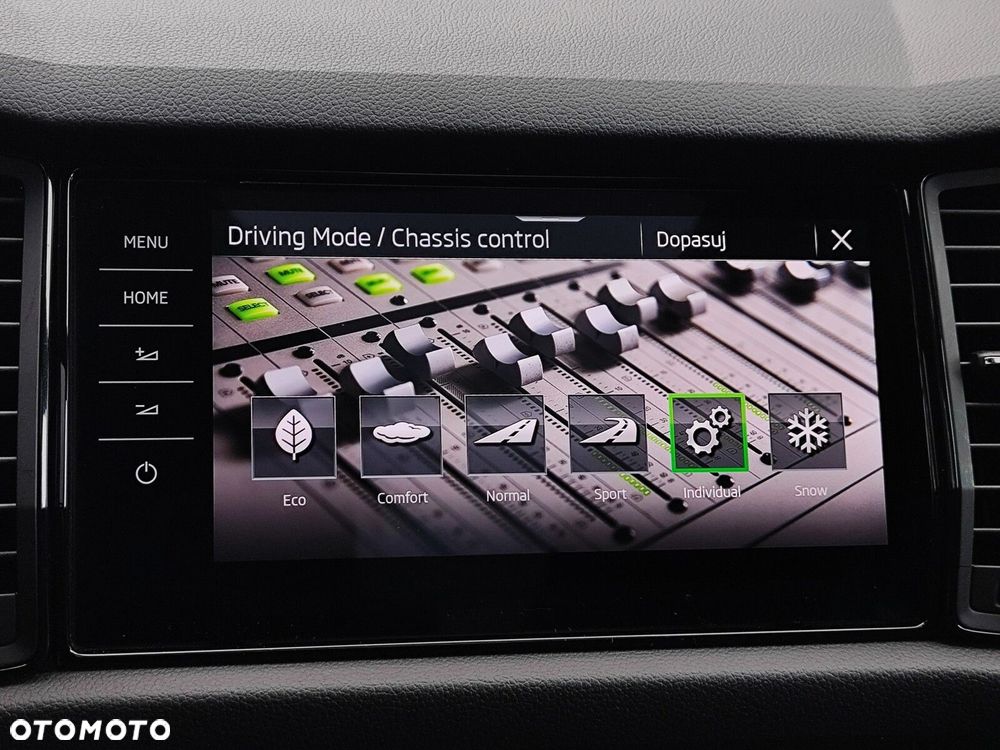 Skoda Kodiaq 2.0 Bi-TDI 4x4 RS DSG 7os - 35