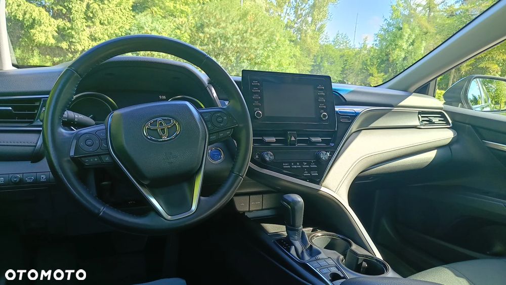 Toyota Camry 2.5 Hybrid Comfort CVT - 14