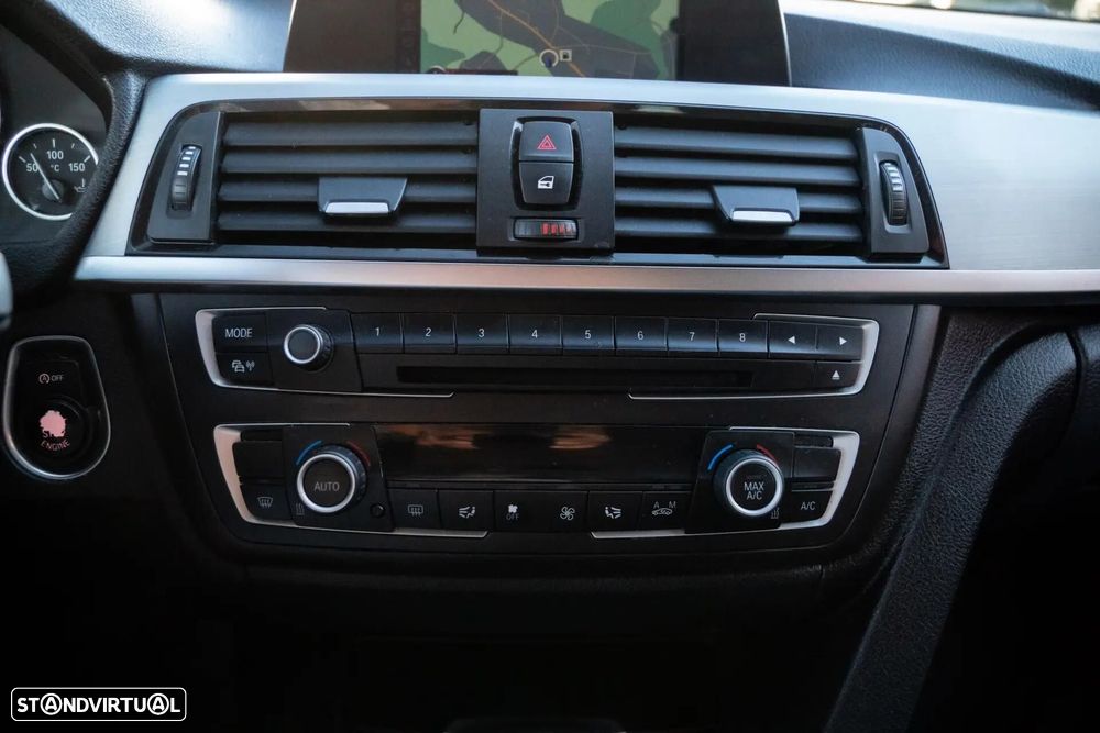 BMW 318 d Line Modern - 17