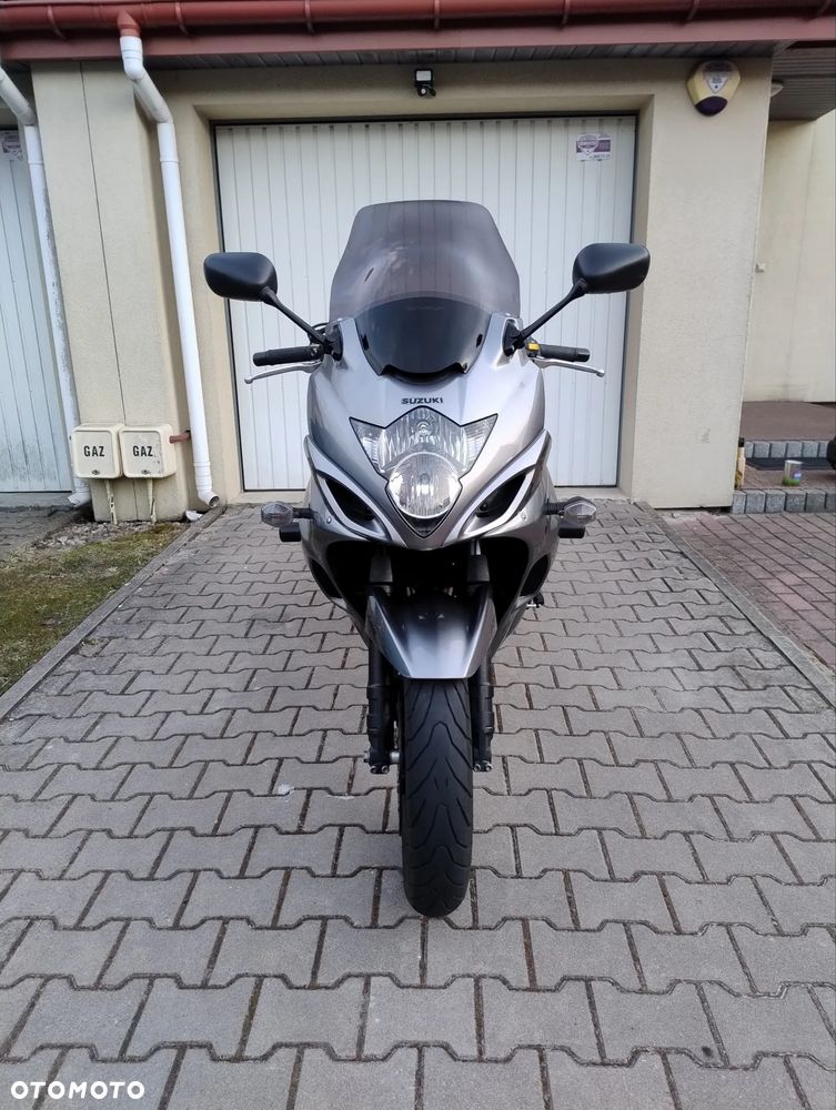Suzuki GSX - 4
