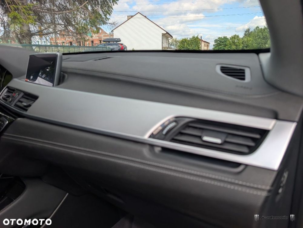 BMW X1 - 18