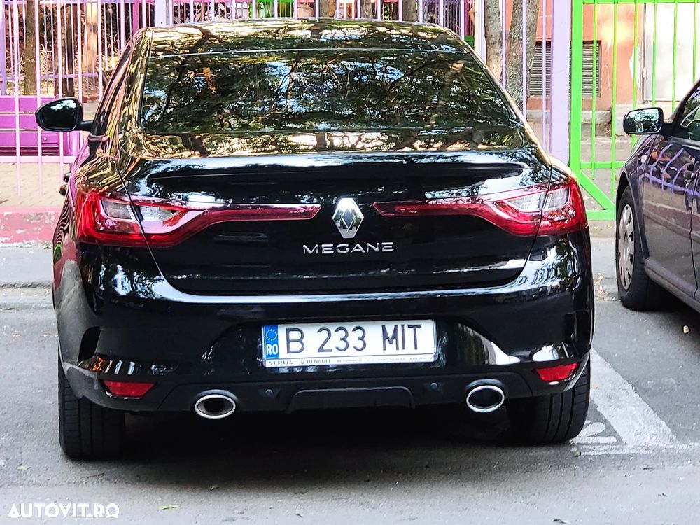 Renault Megane TCe 140 GPF BUSINESS EDITION - 4