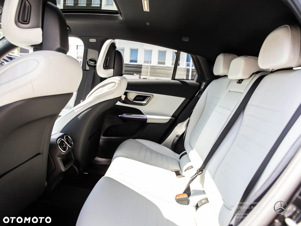 Mercedes-Benz GLC 220 d mHEV 4-Matic AMG Line - 12