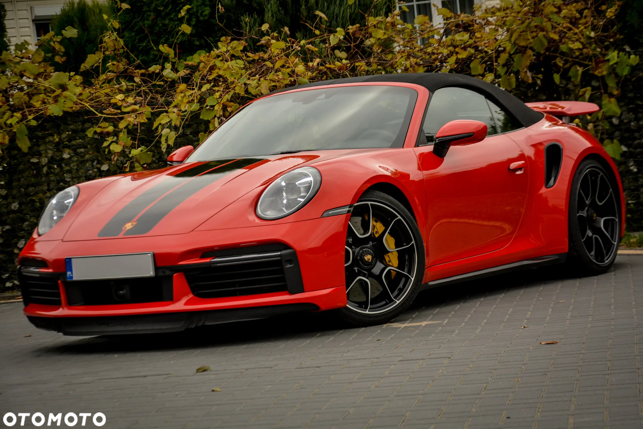 Porsche 911 Carrera Turbo S Cabrio - 2