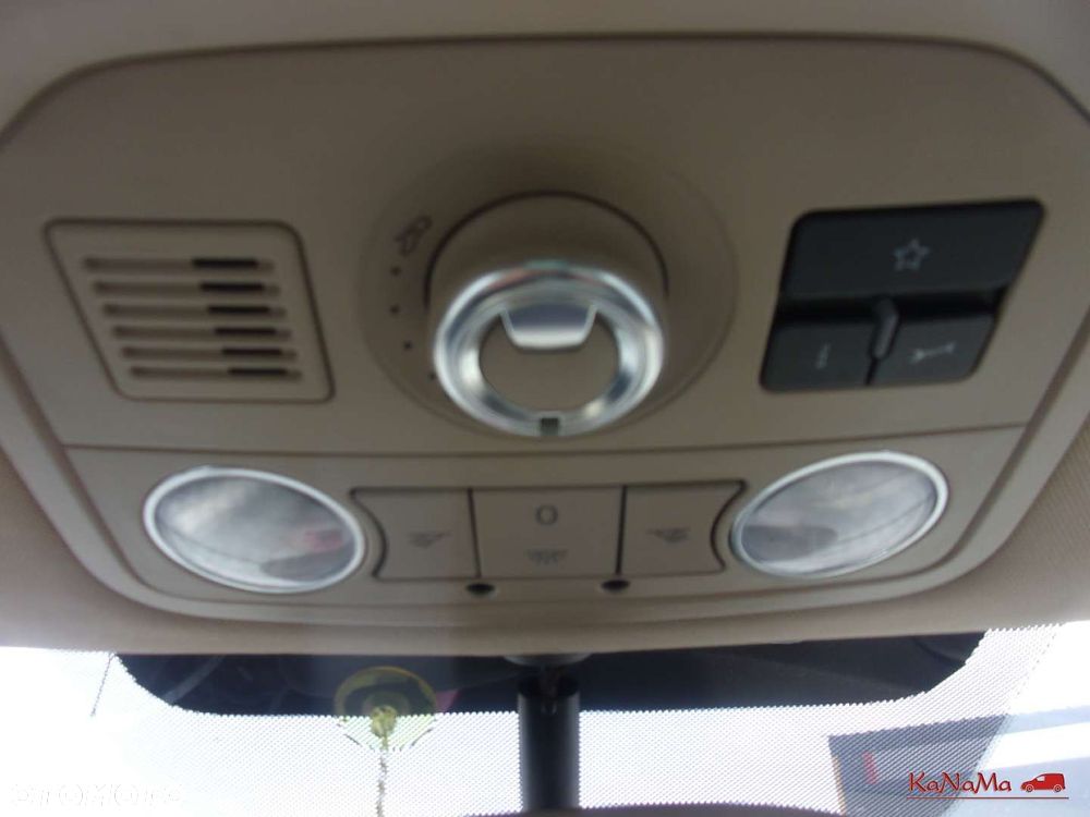 Volkswagen Beetle - 13