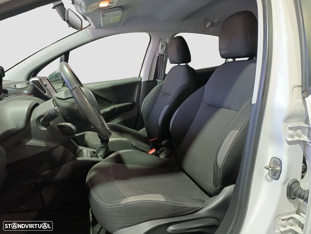 Peugeot 208 1.2 PureTech Allure - 14