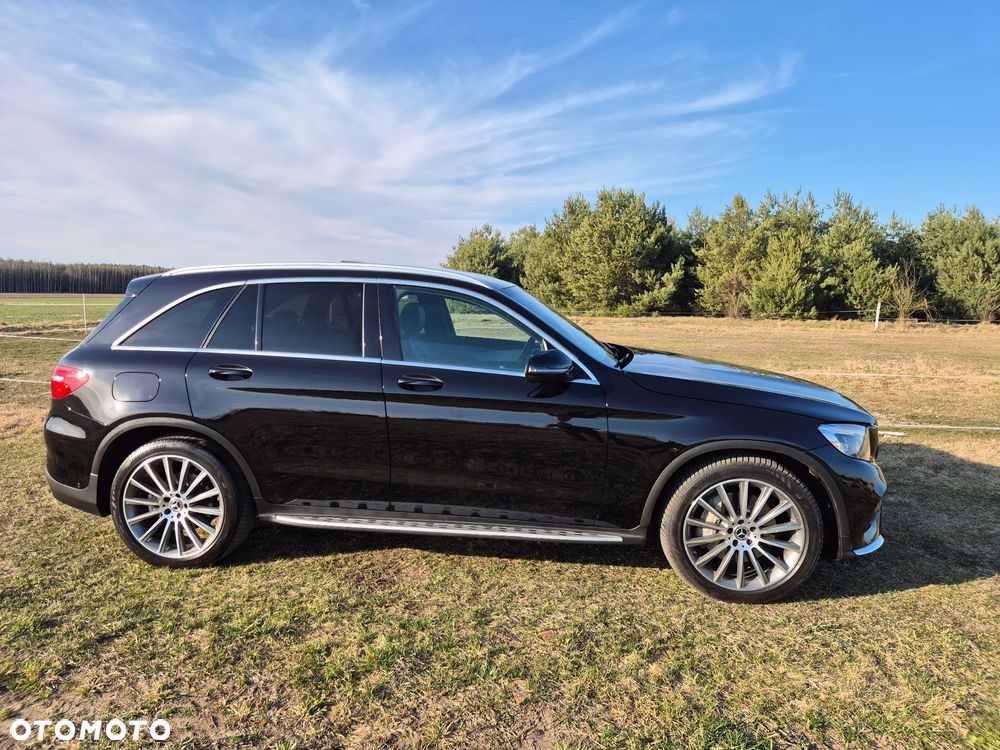 Mercedes-Benz GLC 250 d 4Matic 9G-TRONIC AMG Line - 8