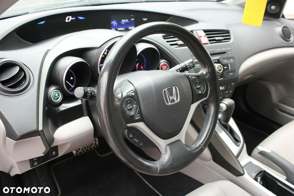 Honda Civic 1.8 i-VTEC Automatik Executive - 24
