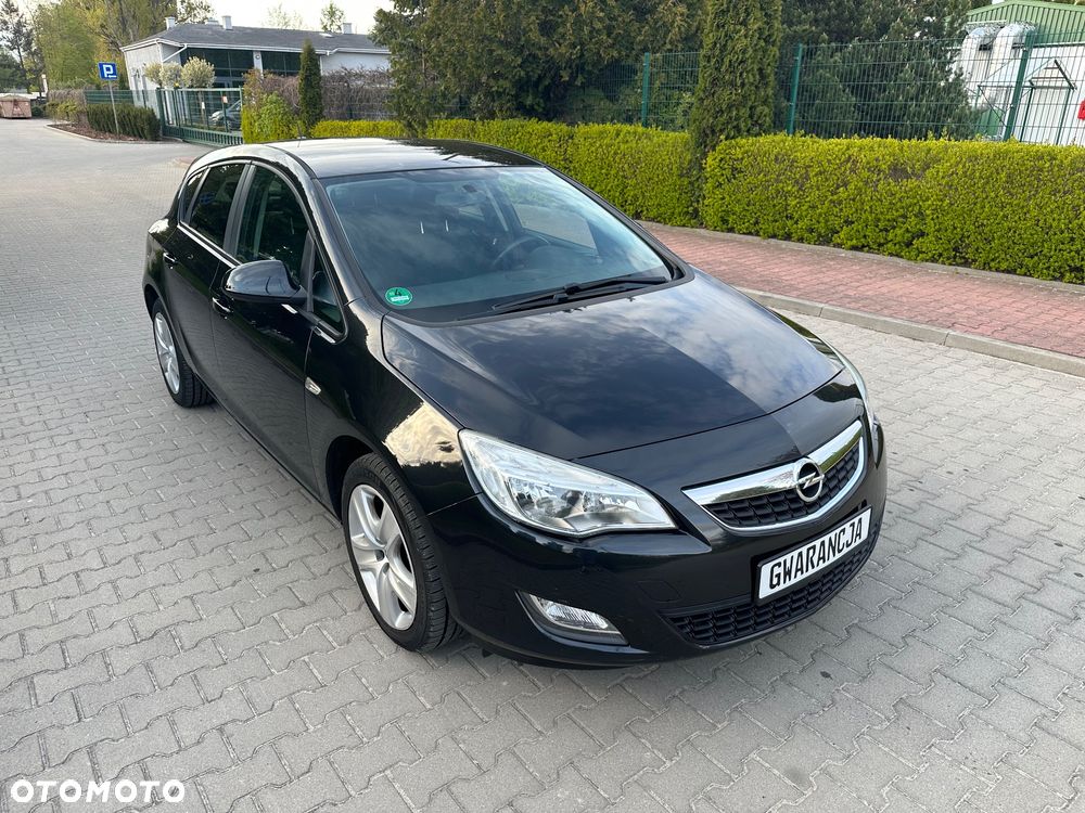 Opel Astra 1.4 EcoFLEX 150 Jahre - 4