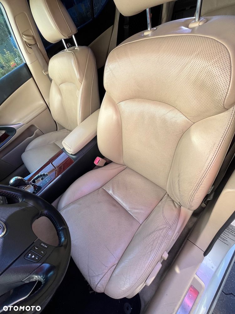 Lexus IS 250 Prestige - 12