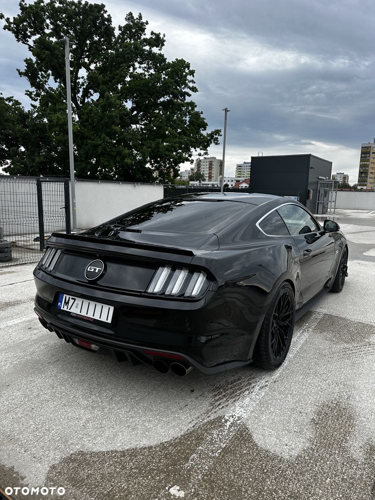 Ford Mustang 5.0 V8 GT - 5