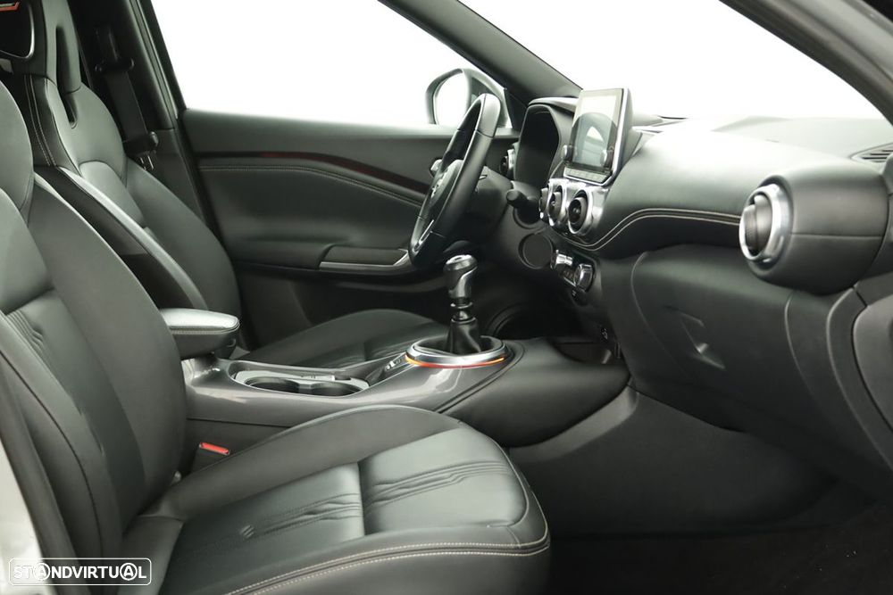 Nissan Juke 1.0 DIG-T Tekna - 21