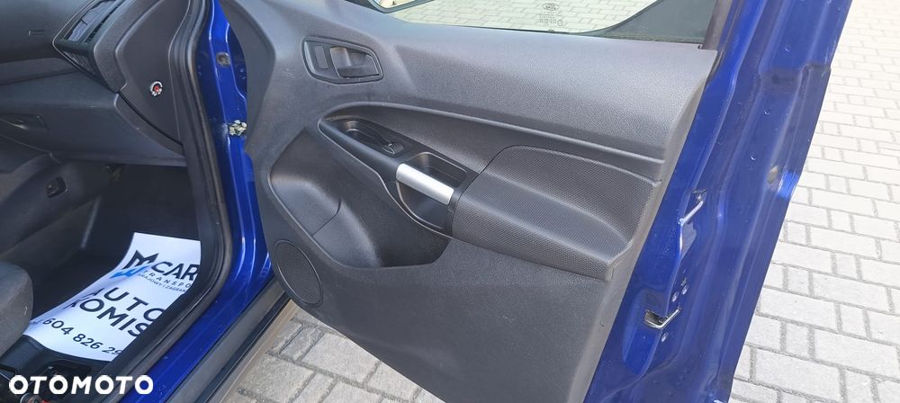 Ford CONNEC - 23