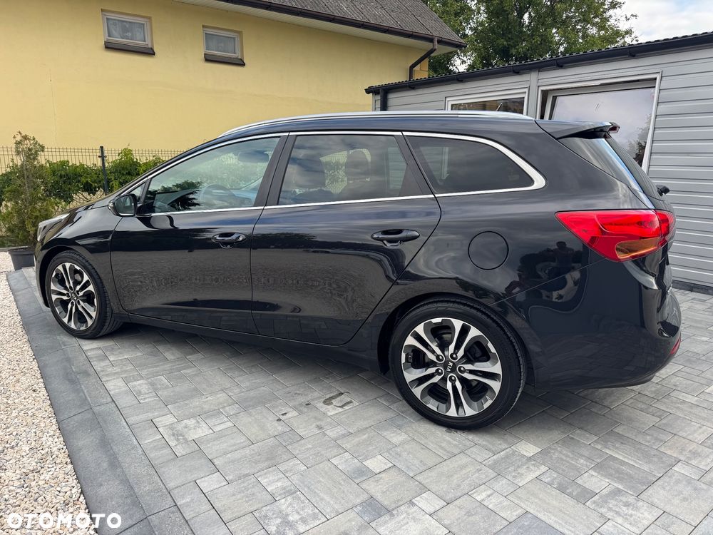 Kia Ceed 1.6 GDI Platinum Edition - 16