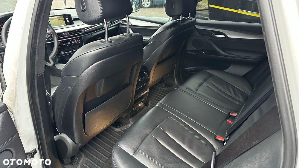 BMW X5 xDrive30d - 11