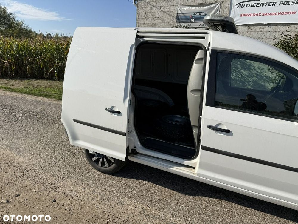 Volkswagen Caddy - 24