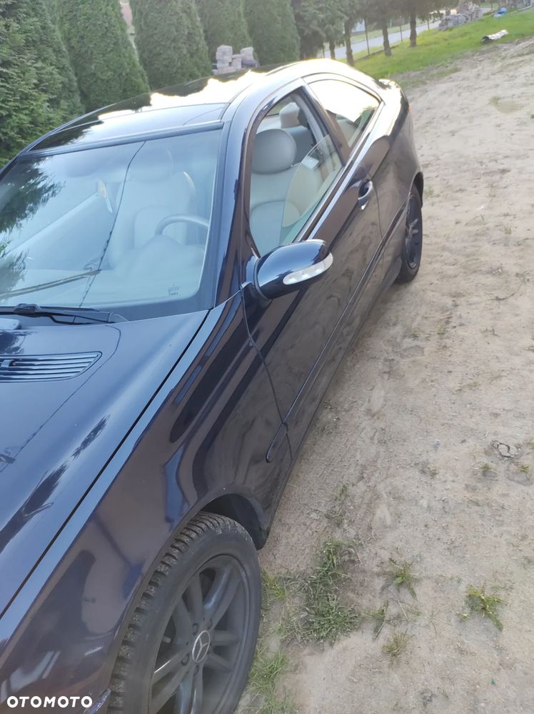 Mercedes-Benz Klasa C 200 Kompressor - 4
