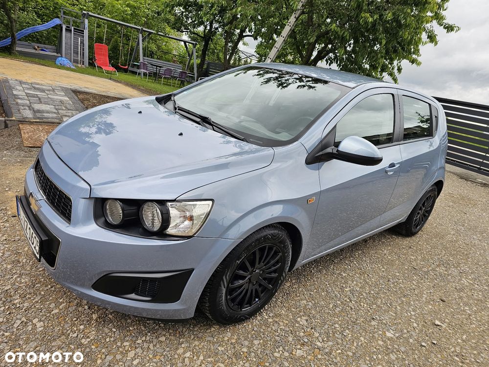 Chevrolet Aveo - 23