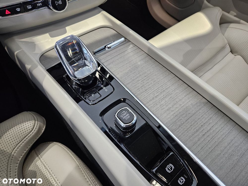 Volvo XC 60 - 19