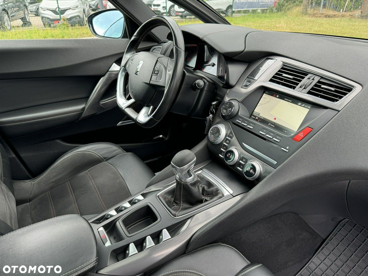 Citroën DS5 BlueHDi 150 Sport Chic - 38