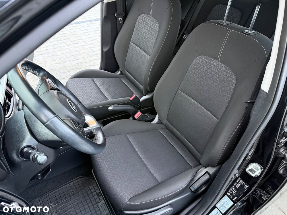 Kia Picanto 1.0 L - 17