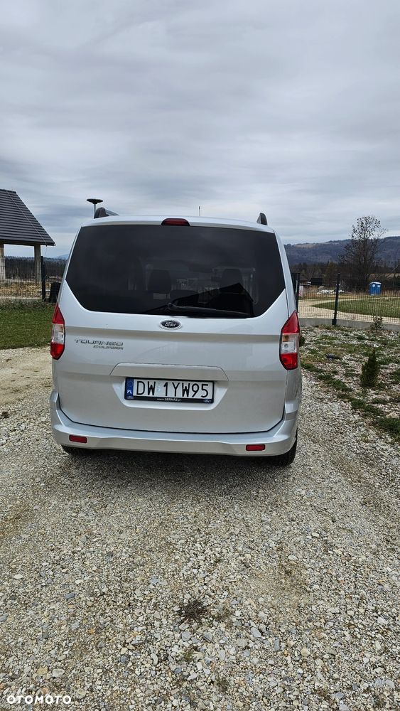 Ford Tourneo Courier - 15
