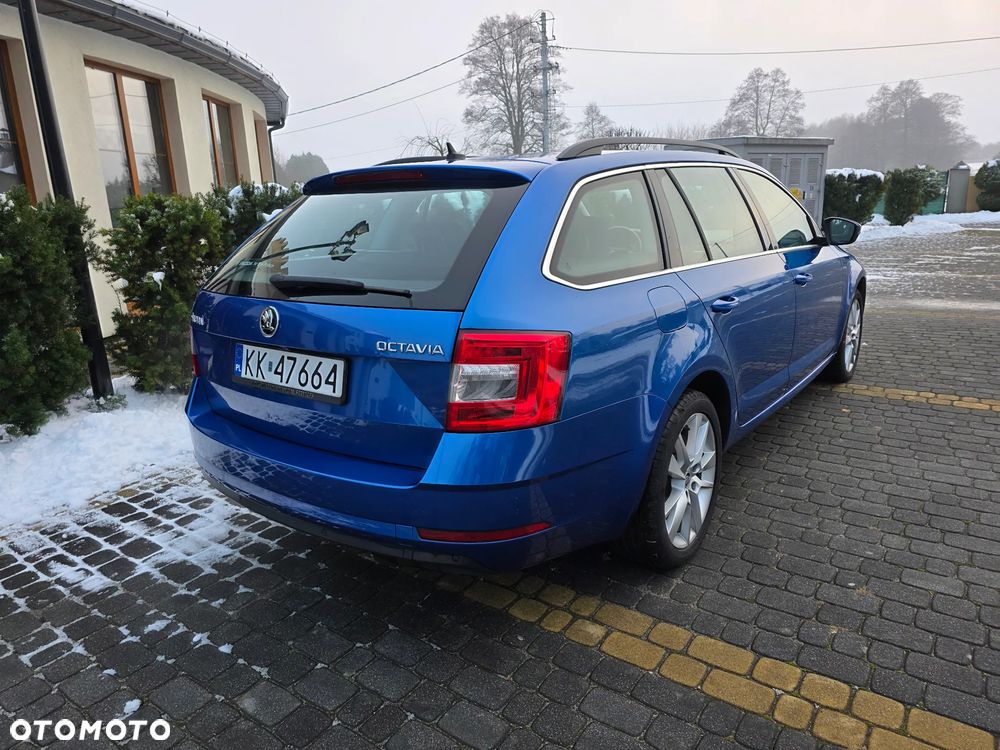 Skoda Octavia 2.0 TDI SCR Style DSG - 6