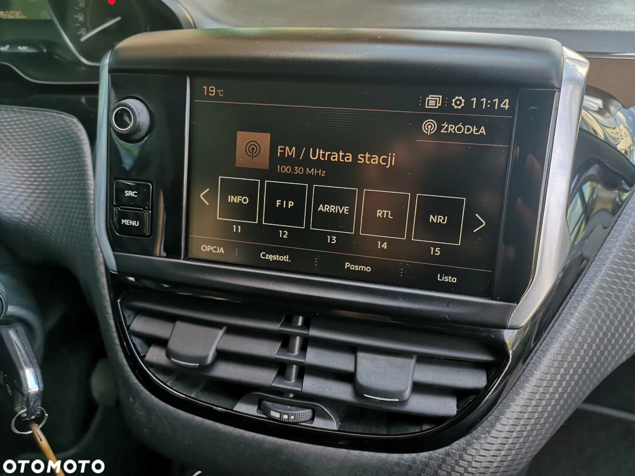 Peugeot 2008 1.5 BlueHDi Style - 13