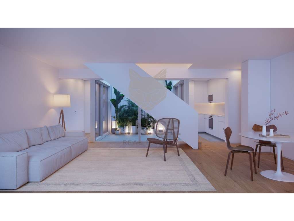 T4 Duplex no Condominio Privado Pateo da Cordoaria - Grande imagem: 2/17