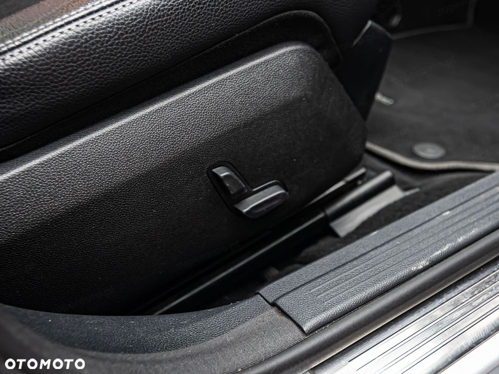 Mercedes-Benz Klasa E - 8