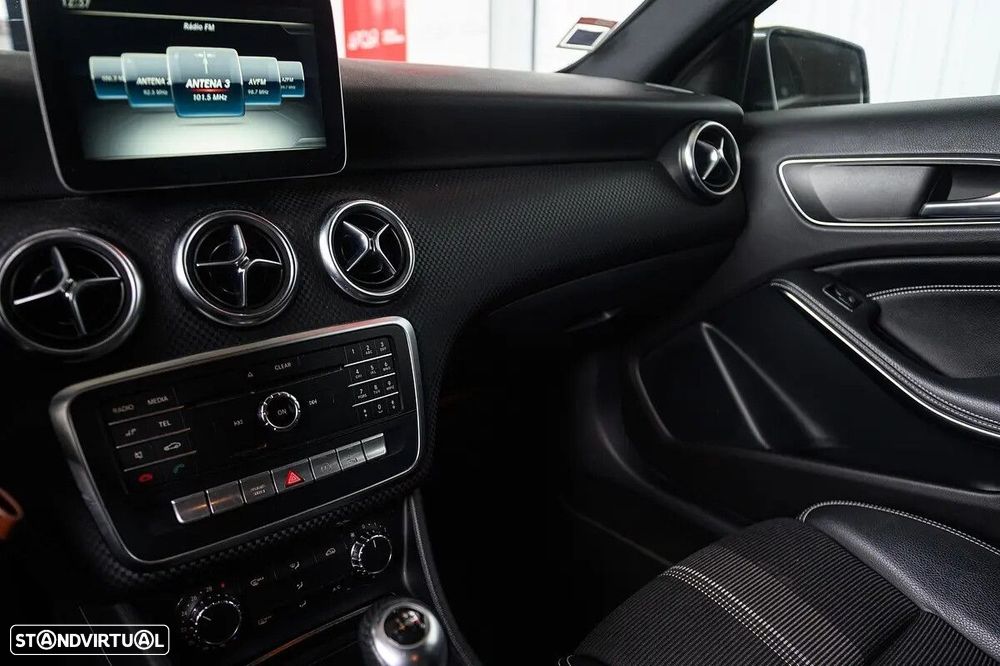 Mercedes-Benz A 180 d Fleet Pack Urban - 46