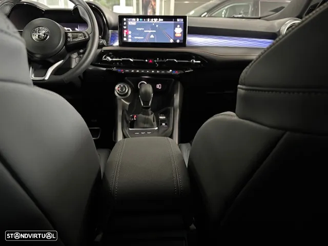 Alfa Romeo Tonale 1.3 Plug-In Hybrid Sprint e-AWD - 17