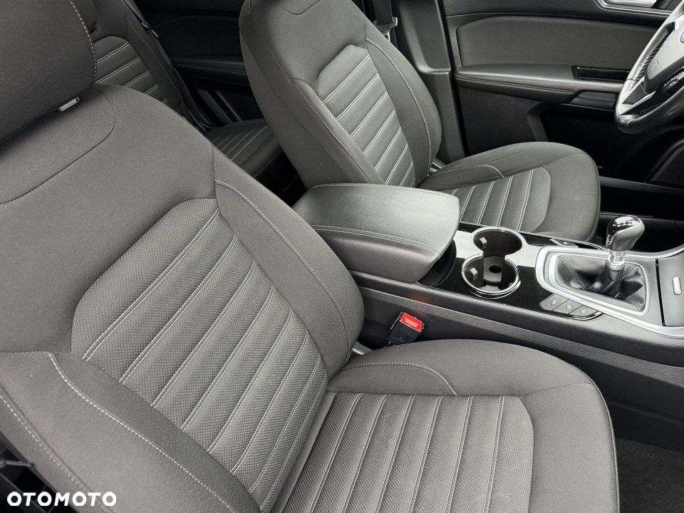 Ford Galaxy 2.0 TDCi Titanium - 31