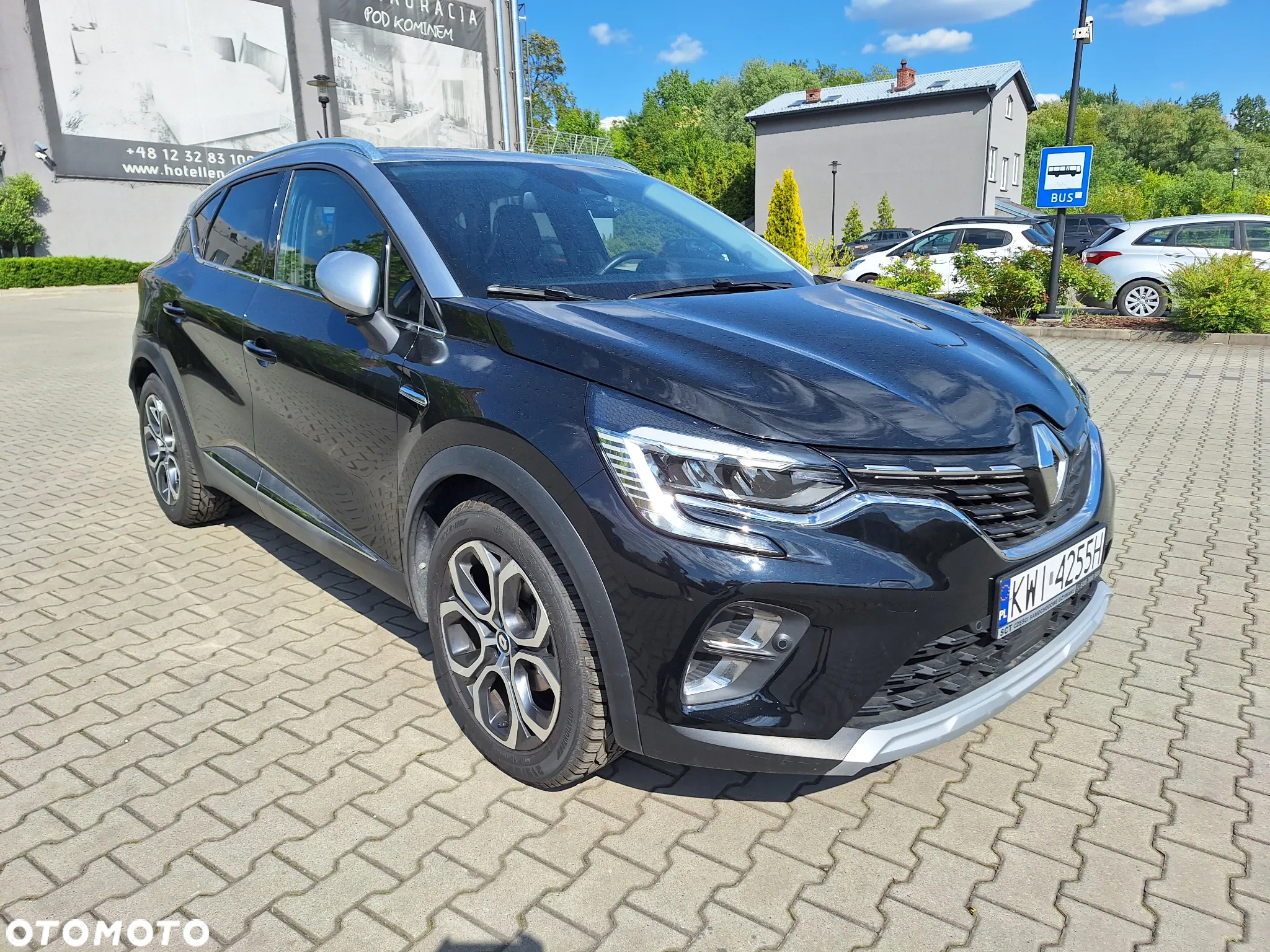 Renault Captur TCe Mild Hybrid 140 TECHNO - 14