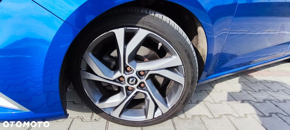 Renault Megane 1.6 TCe GT EDC - 17