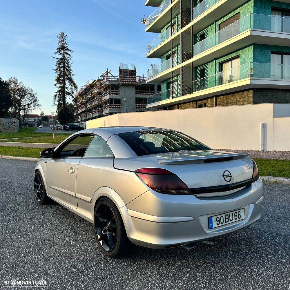 Opel Astra Cabrio TwinTop 1.9 CDTi - 2