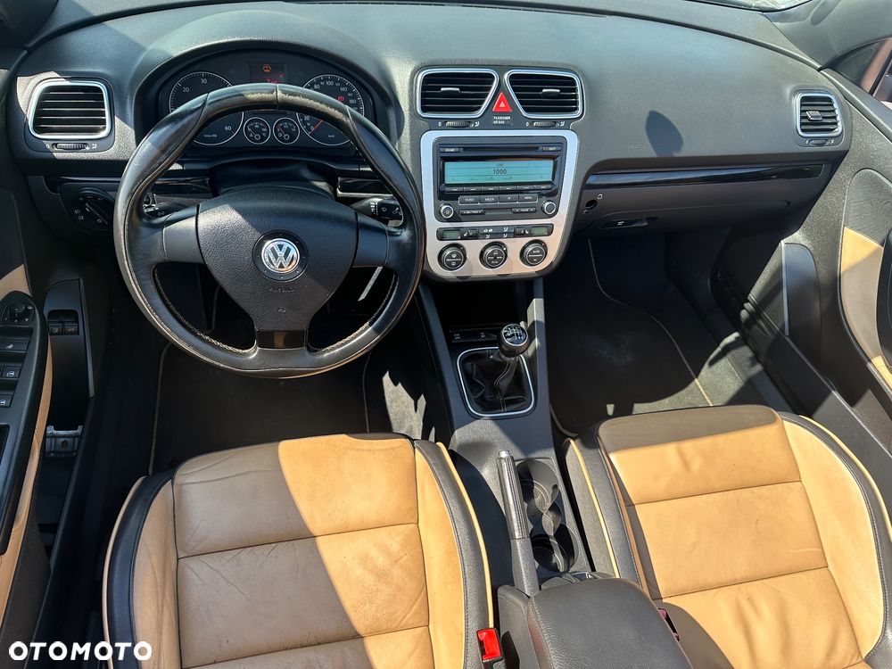 Volkswagen Eos 2.0 TDI DPF BlueMotion Technology Exclusive - 15