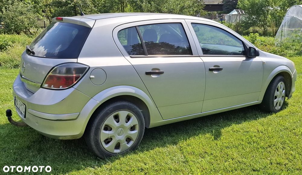 Opel Astra 1.4 Essentia - 2