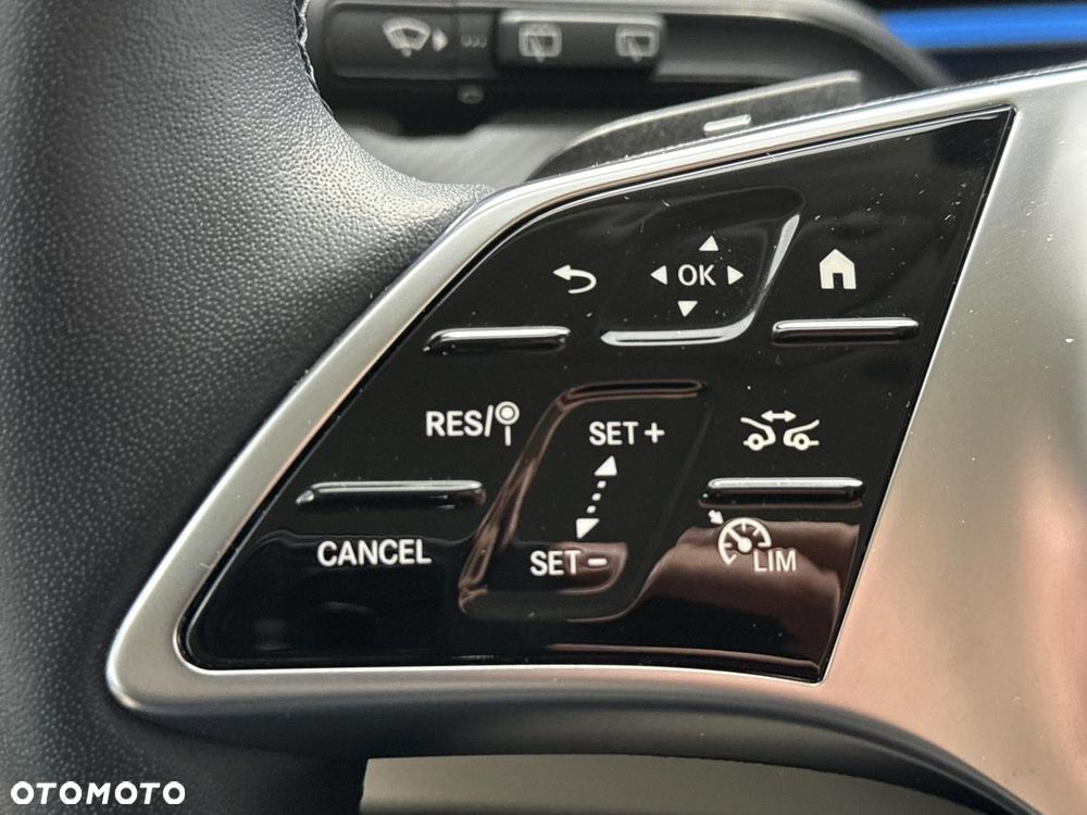 Mercedes-Benz Klasa V 300 d 4-Matic 9G-Tronic Exclusive (d³ugi) - 17