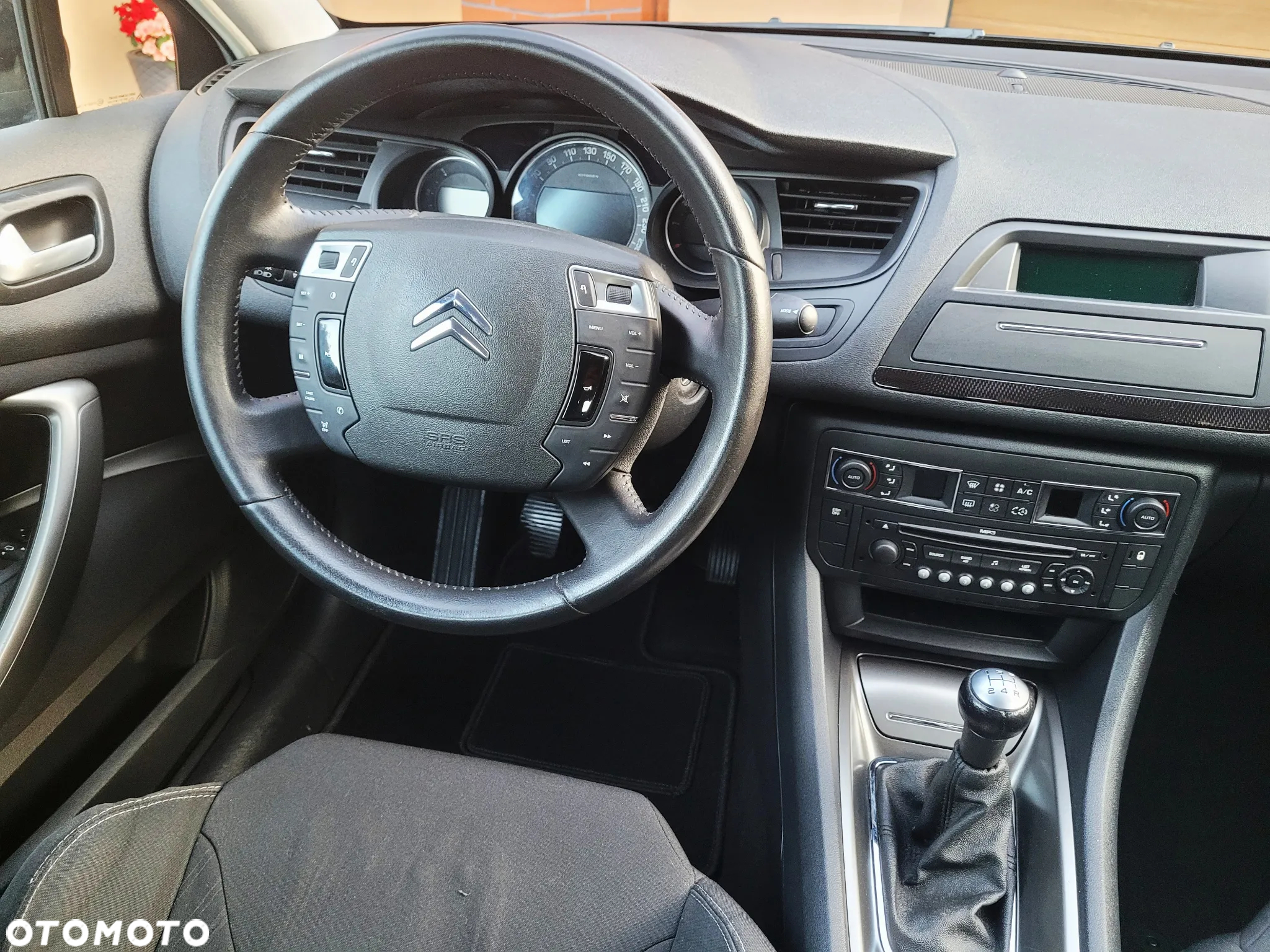 Citroën C5 2.0i 16V Dynamique - 10