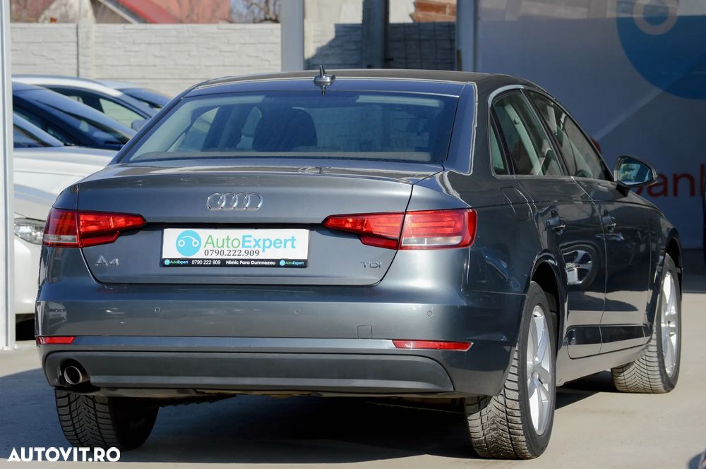 Audi A4 2.0 TDI DPF multitronic Ambiente - 17