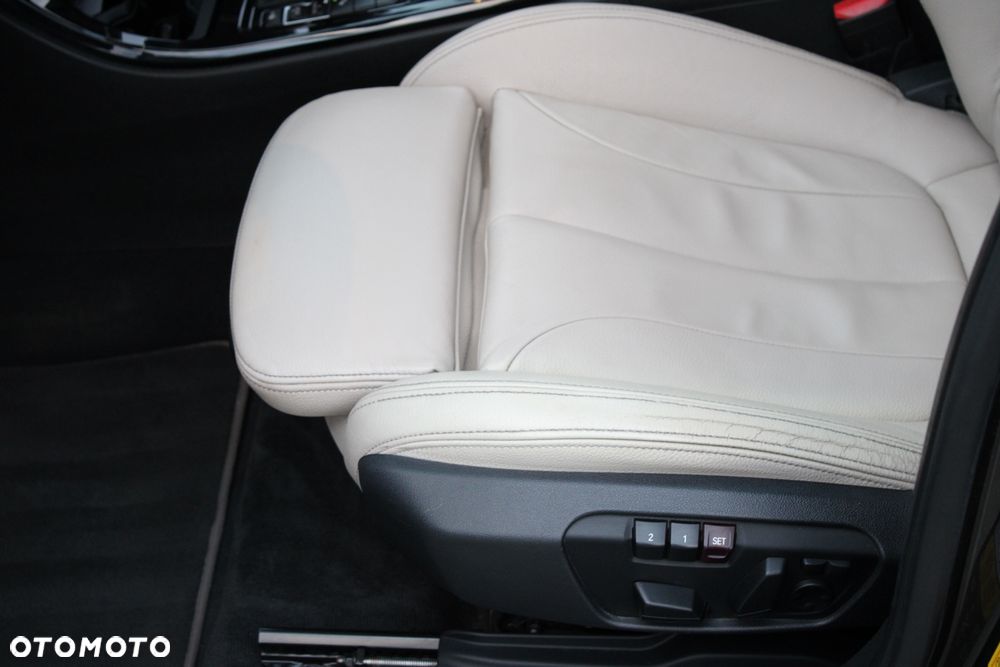BMW X2 - 14