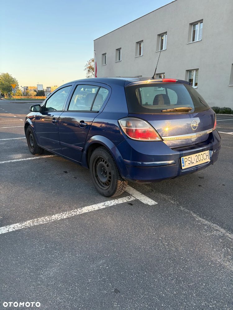 Opel Astra - 8