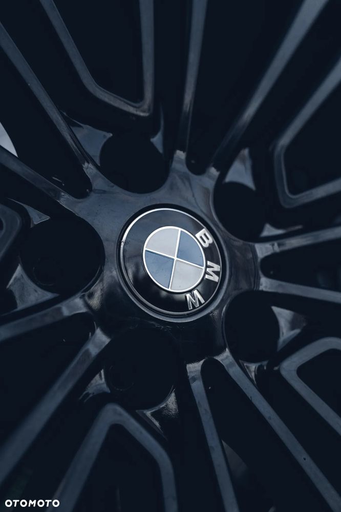 BMW Seria 5 530i xDrive M Sport sport - 28